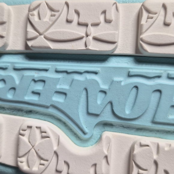 Men's Floafers Flamingo Print Loafers - Picture 8 of 8